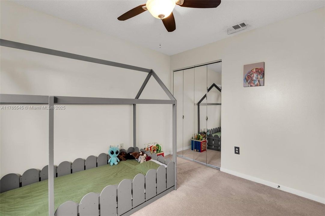 En Venta: $365,000 (2 camas, 1 baños, 1150 Pies cuadrados)