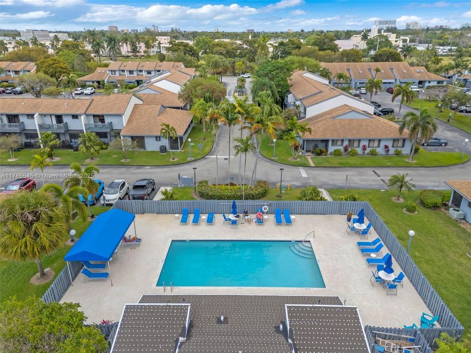 En Venta: $365,000 (2 camas, 1 baños, 1150 Pies cuadrados)