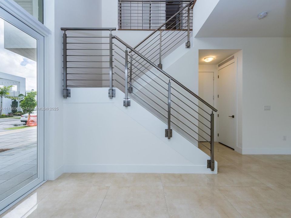 Active With Contract: $7,300 (4 beds, 4 baths, 3624 Square Feet)