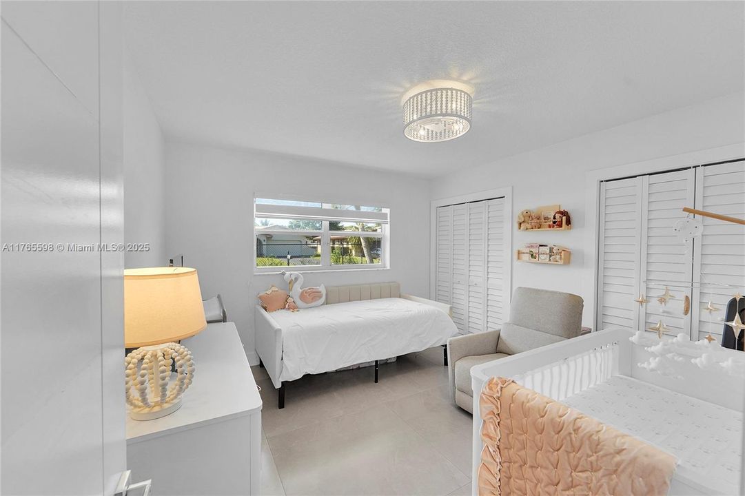 Recently Sold: $749,900 (4 beds, 2 baths, 2092 Square Feet)