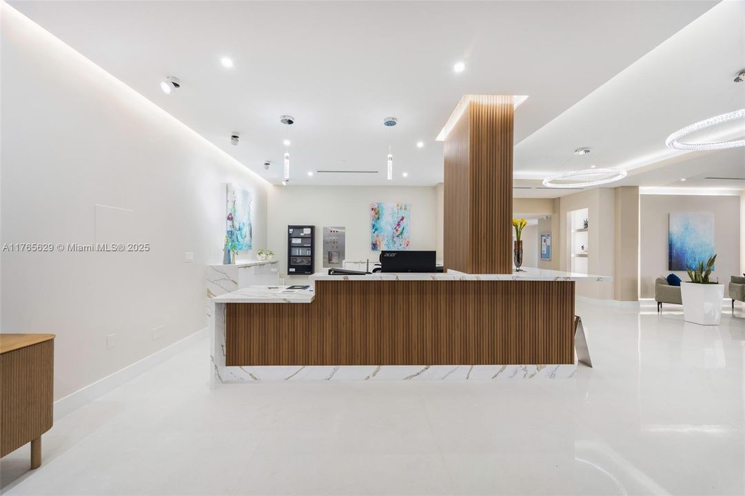 最近租的: $2,650 (1 贝兹, 1 浴室, 1000 平方英尺)