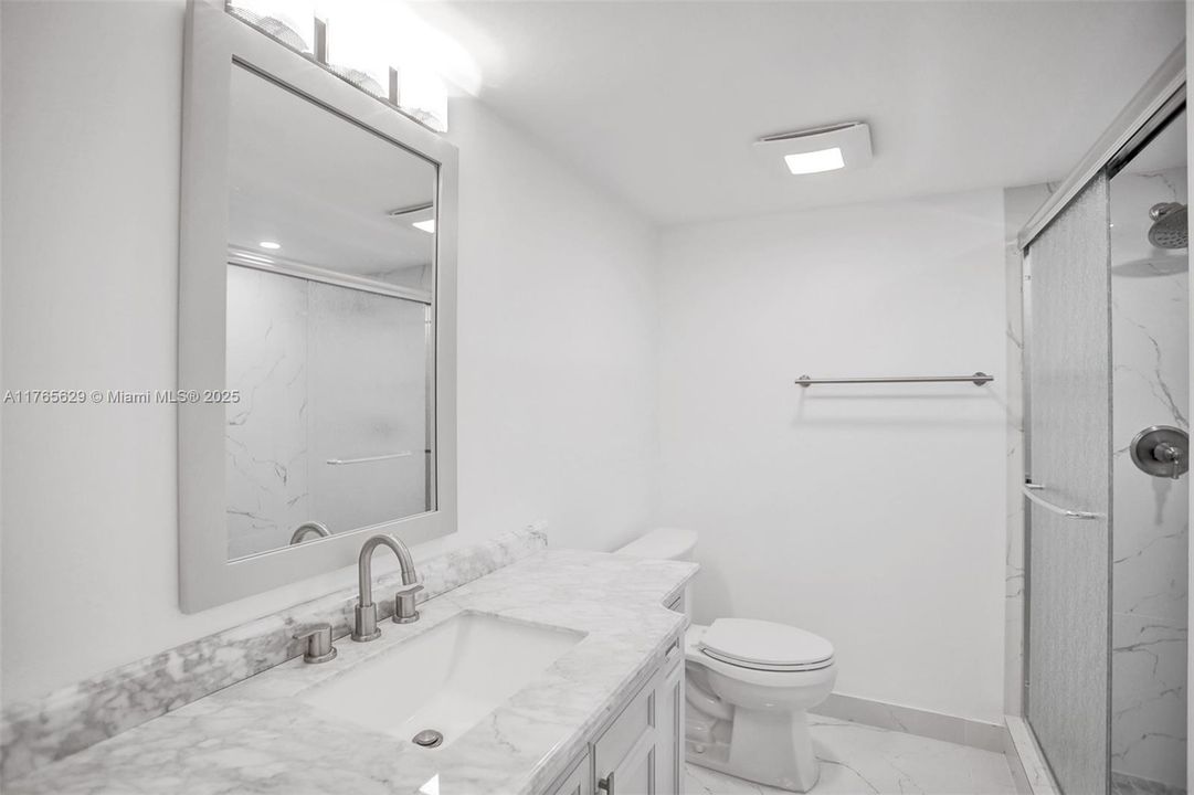 最近租的: $2,650 (1 贝兹, 1 浴室, 1000 平方英尺)