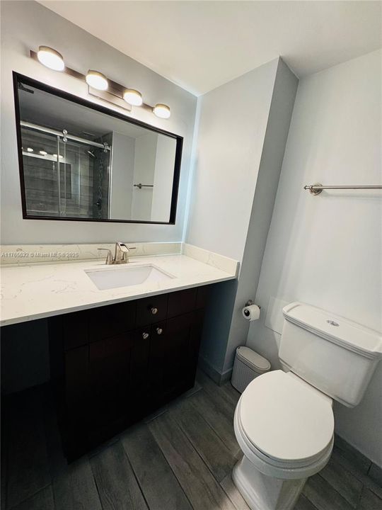 En Venta: $345,500 (2 camas, 2 baños, 1565 Pies cuadrados)