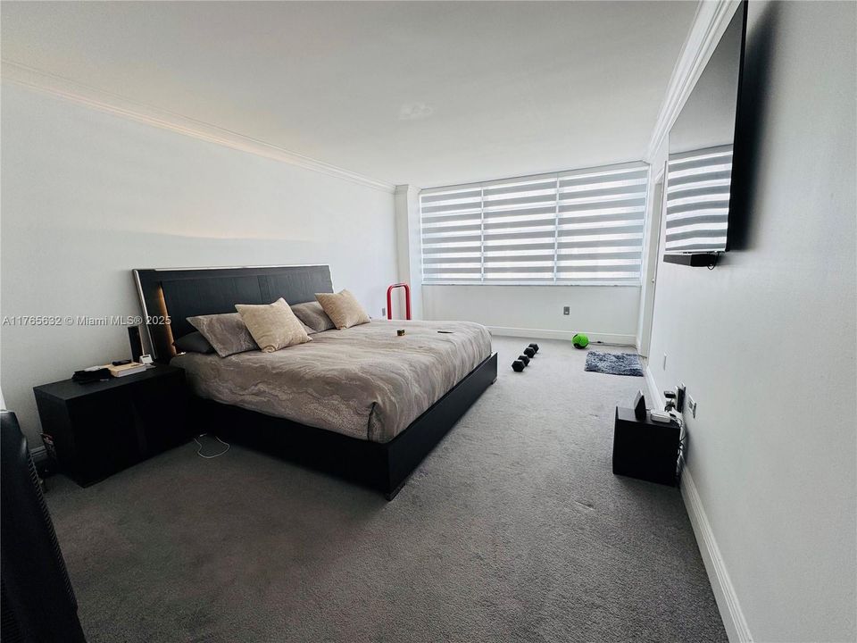 En Venta: $345,500 (2 camas, 2 baños, 1565 Pies cuadrados)