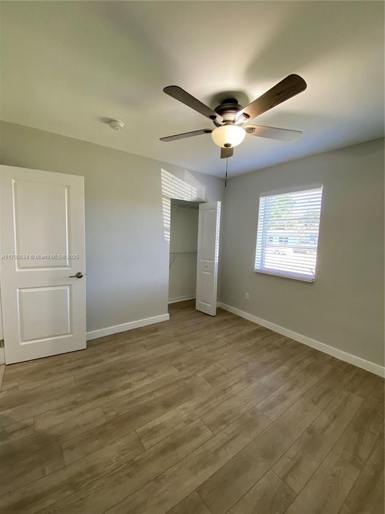 Recently Rented: $2,950 (3 beds, 1 baths, 1347 Square Feet)