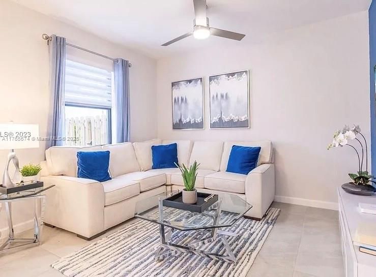 For Sale: $519,000 (3 beds, 2 baths, 1695 Square Feet)