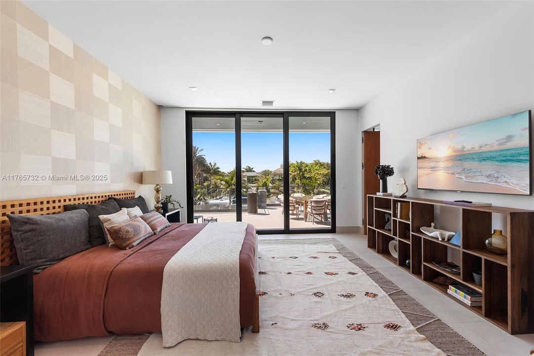 待售: $19,900,000 (6 贝兹, 6 浴室, 7341 平方英尺)