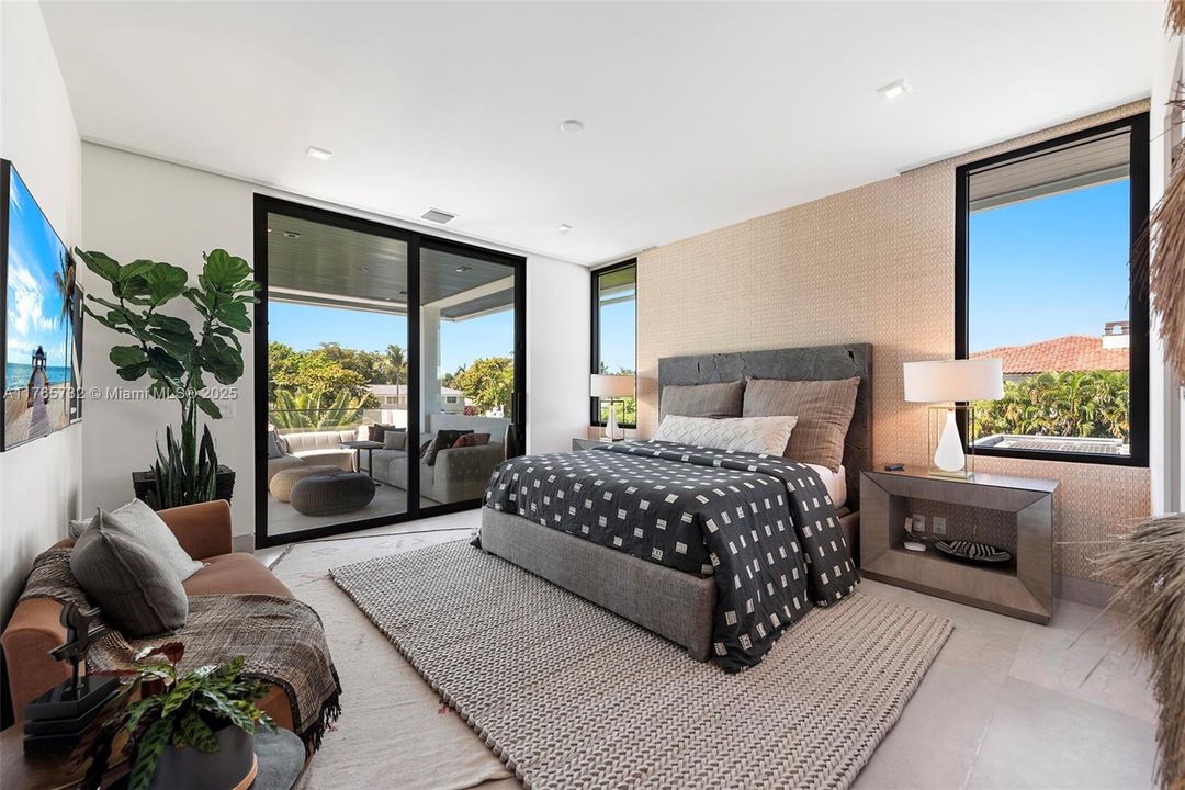 待售: $19,900,000 (6 贝兹, 6 浴室, 7341 平方英尺)