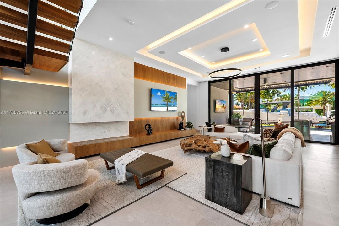 待售: $19,900,000 (6 贝兹, 6 浴室, 7341 平方英尺)