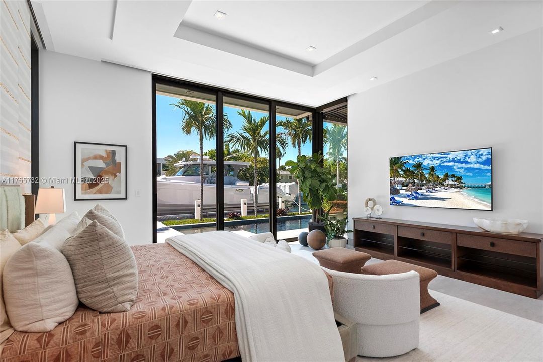 待售: $19,900,000 (6 贝兹, 6 浴室, 7341 平方英尺)