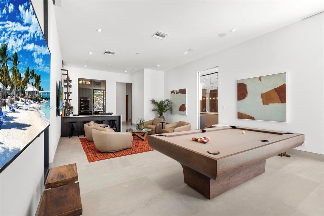 待售: $19,900,000 (6 贝兹, 6 浴室, 7341 平方英尺)