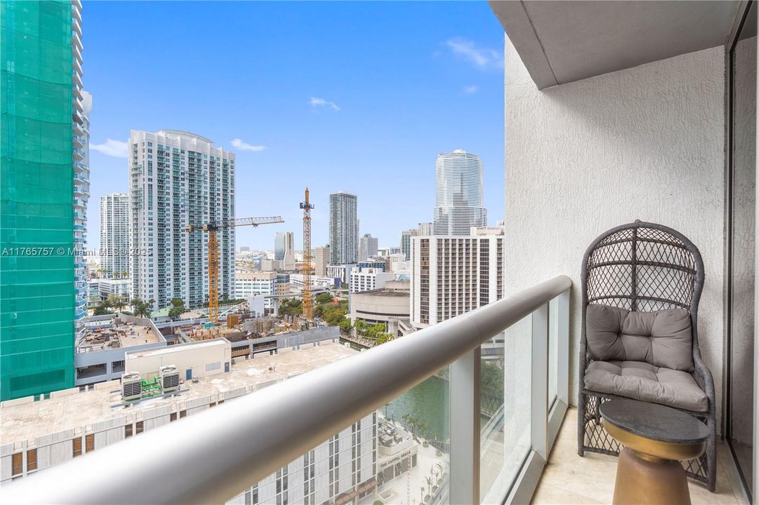 Recently Sold: $515,000 (0 beds, 1 baths, 495 Square Feet)