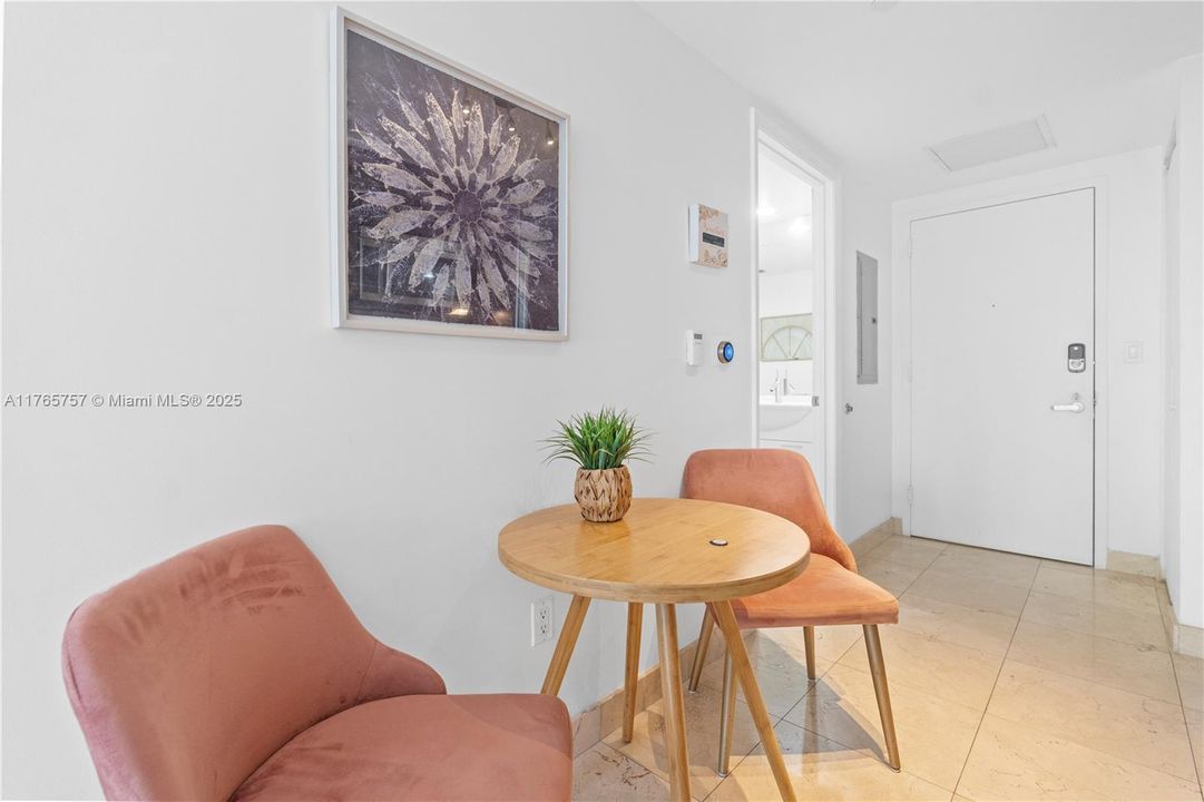 Recently Sold: $515,000 (0 beds, 1 baths, 495 Square Feet)