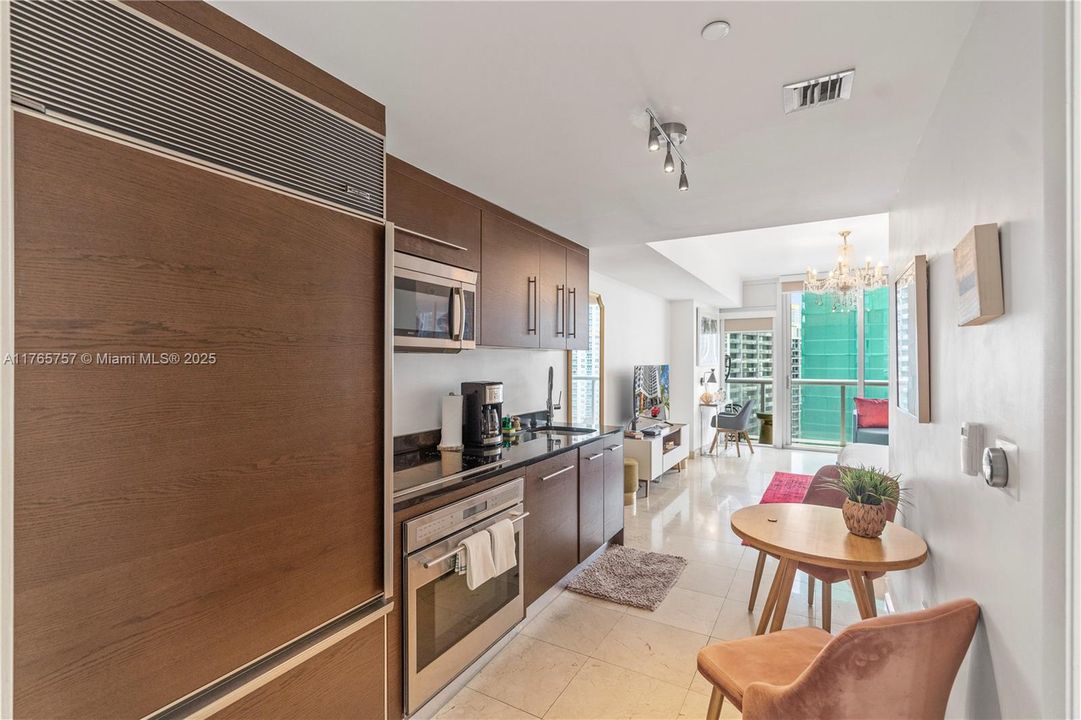 Recently Sold: $515,000 (0 beds, 1 baths, 495 Square Feet)