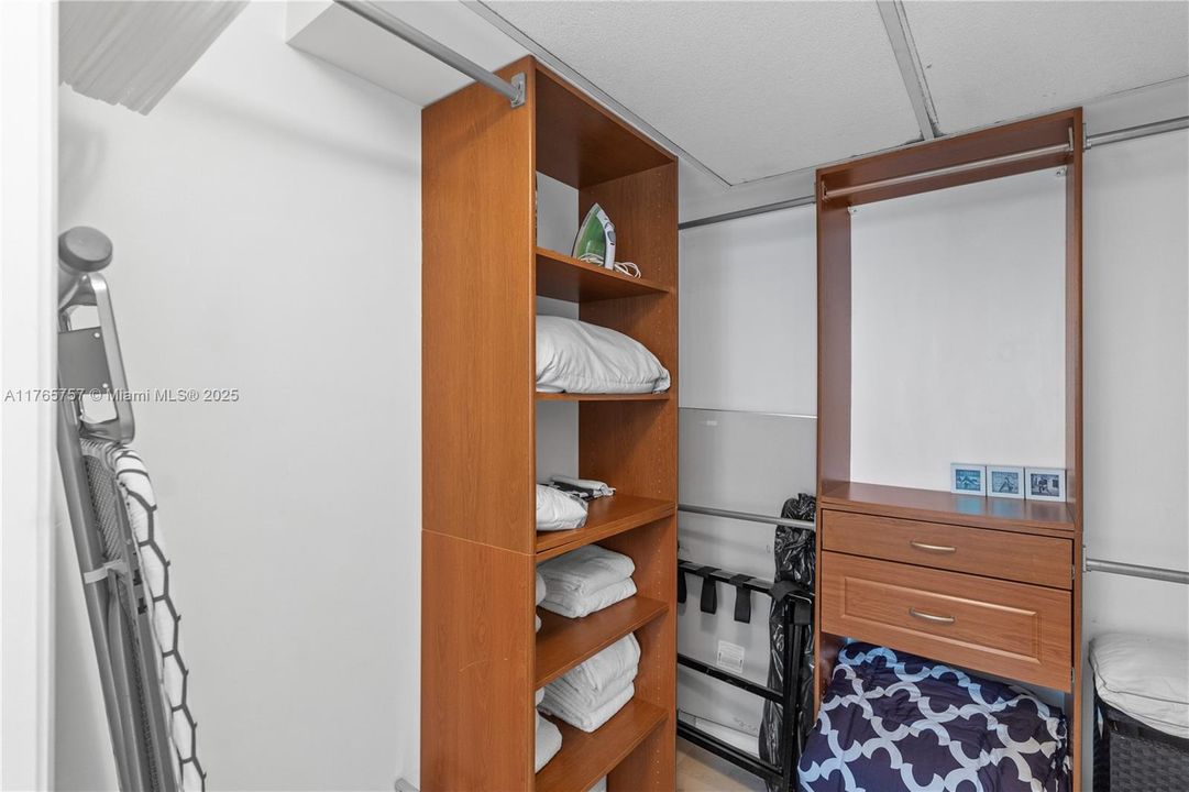 Recently Sold: $515,000 (0 beds, 1 baths, 495 Square Feet)