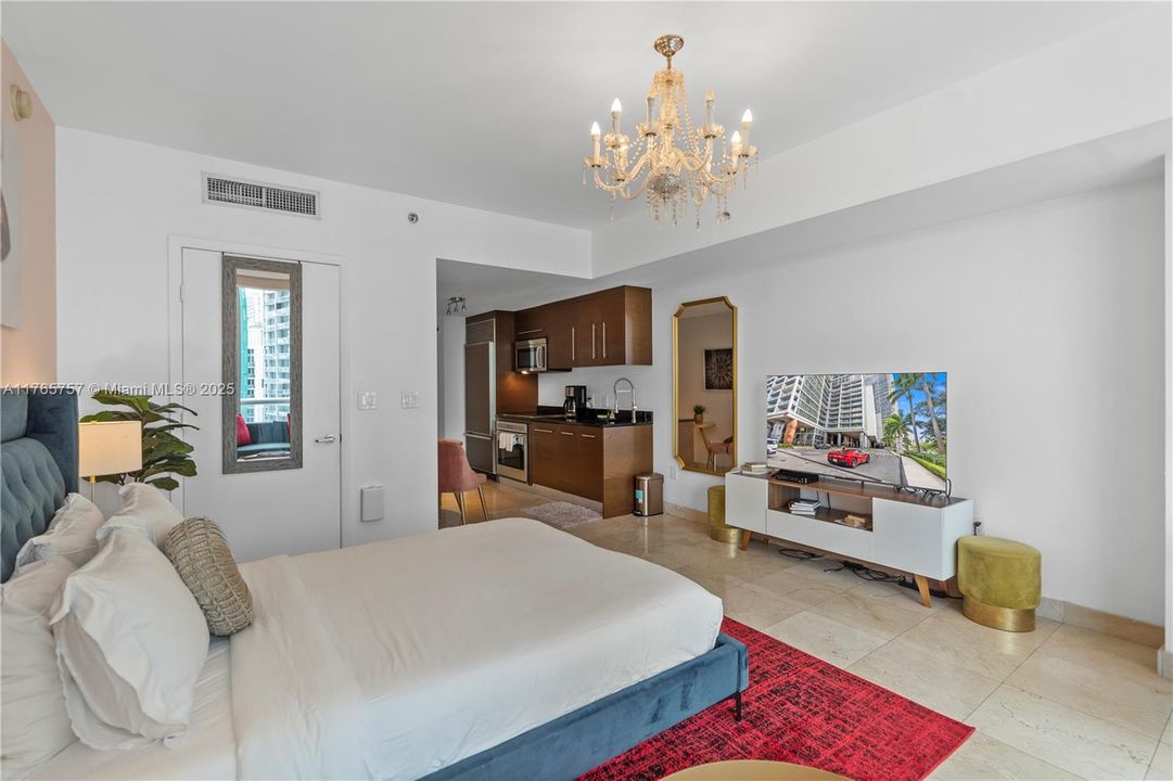 Recently Sold: $515,000 (0 beds, 1 baths, 495 Square Feet)