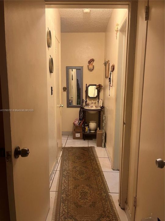 На продажу: $169,999 (2 спален, 2 ванн, 0 Квадратных фут)