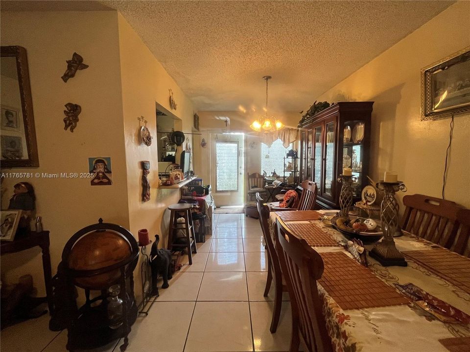 На продажу: $169,999 (2 спален, 2 ванн, 0 Квадратных фут)