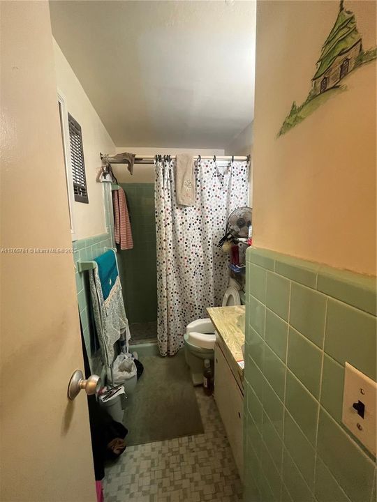 На продажу: $169,999 (2 спален, 2 ванн, 0 Квадратных фут)