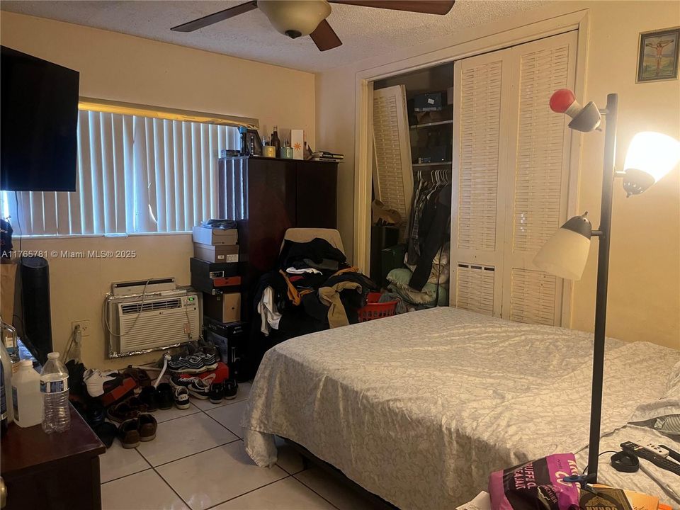 На продажу: $169,999 (2 спален, 2 ванн, 0 Квадратных фут)