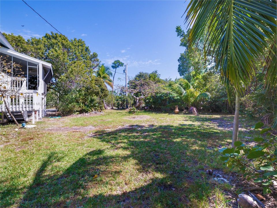 En Venta: $640,000 (2 camas, 2 baños, 1447 Pies cuadrados)