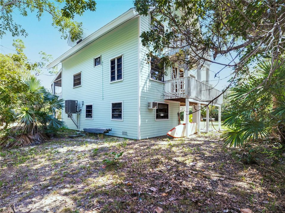 En Venta: $640,000 (2 camas, 2 baños, 1447 Pies cuadrados)