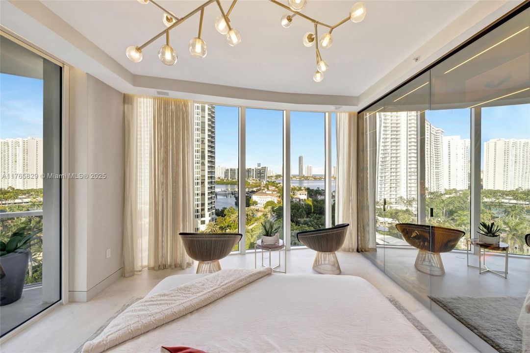 Vendido Recientemente: $2,750,000 (3 camas, 3 baños, 2608 Pies cuadrados)