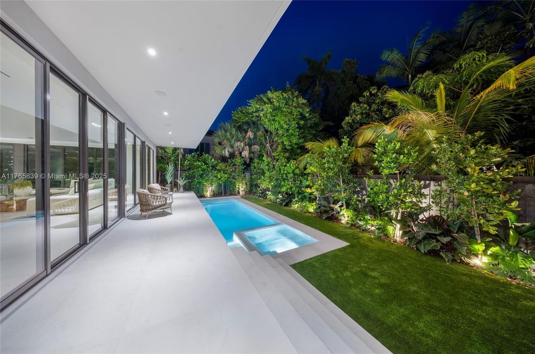 Recently Sold: $6,375,000 (4 beds, 5 baths, 0 Square Feet)