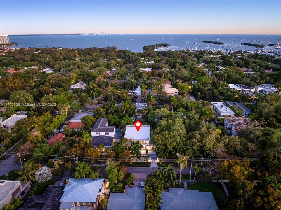 Recently Sold: $6,375,000 (4 beds, 5 baths, 0 Square Feet)