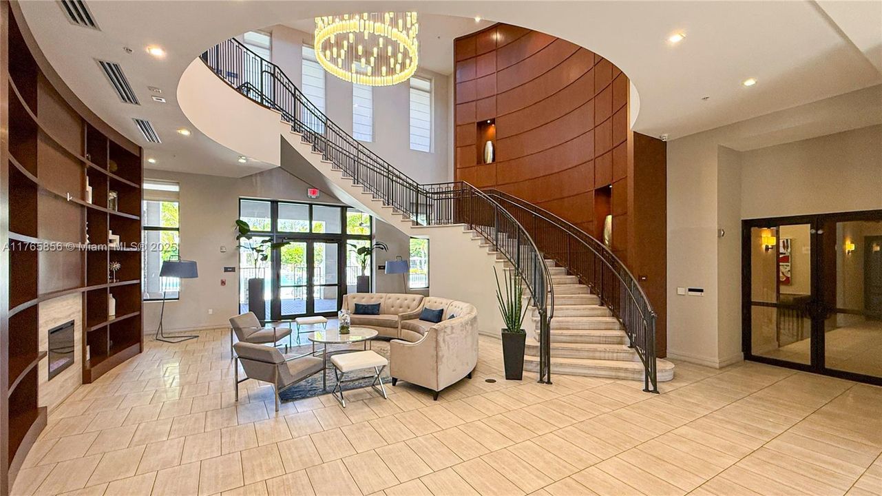 Recently Sold: $675,000 (4 beds, 2 baths, 1793 Square Feet)