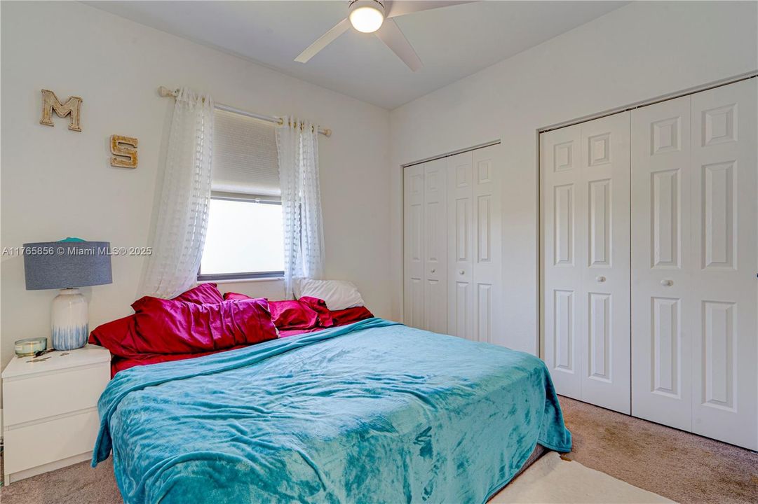 Recently Sold: $675,000 (4 beds, 2 baths, 1793 Square Feet)