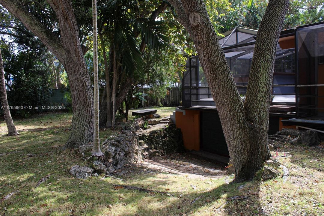 Vendido Recientemente: $997,000 (2 camas, 1 baños, 1352 Pies cuadrados)