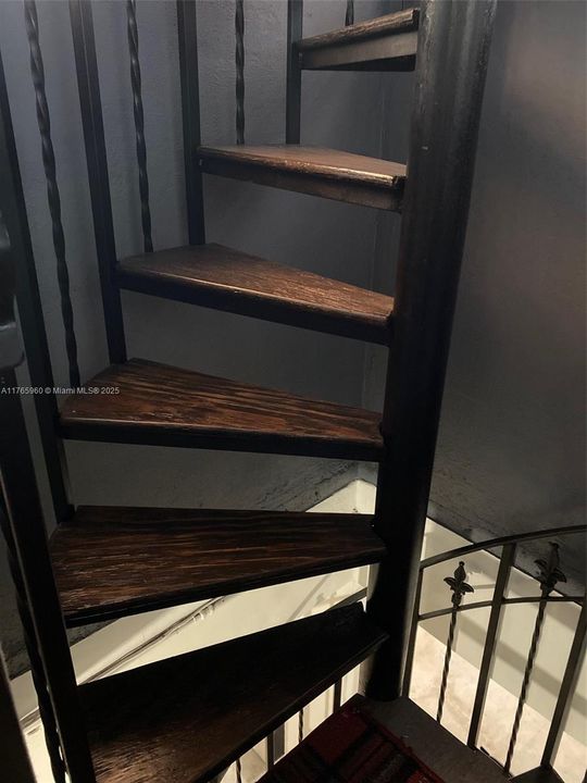 Vendido Recientemente: $997,000 (2 camas, 1 baños, 1352 Pies cuadrados)