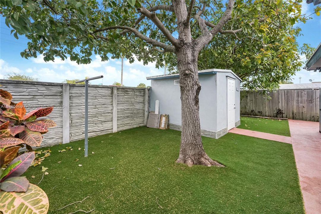 最近售出: $499,000 (3 贝兹, 3 浴室, 1625 平方英尺)