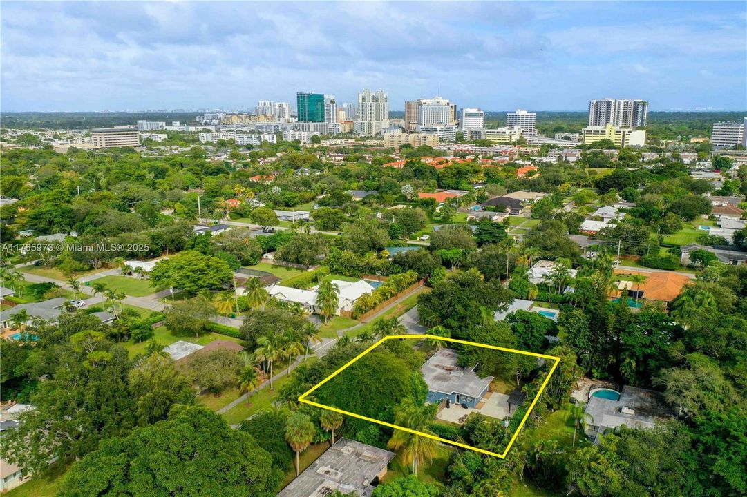 Recently Sold: $1,150,000 (4 beds, 2 baths, 1857 Square Feet)