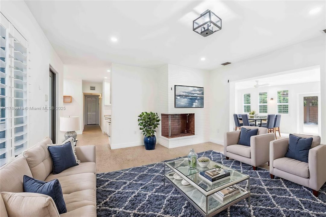 Recently Sold: $1,150,000 (4 beds, 2 baths, 1857 Square Feet)
