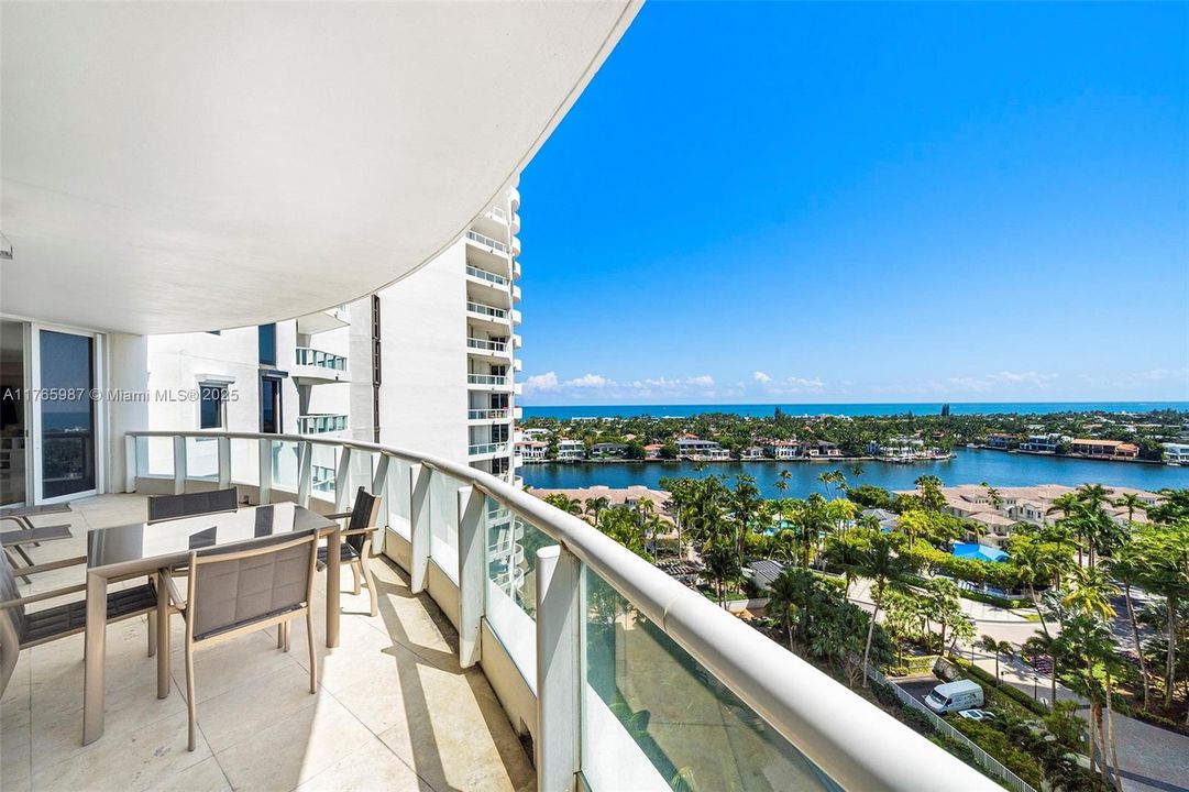 Recently Sold: $1,550,000 (3 beds, 3 baths, 3173 Square Feet)