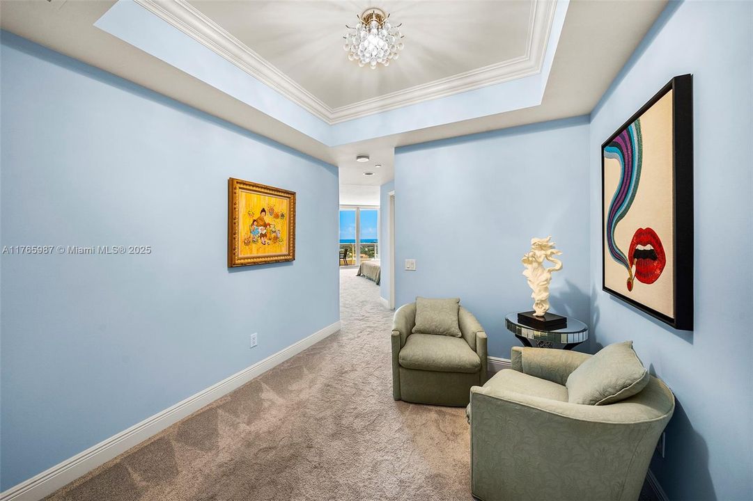 Recently Sold: $1,550,000 (3 beds, 3 baths, 3173 Square Feet)