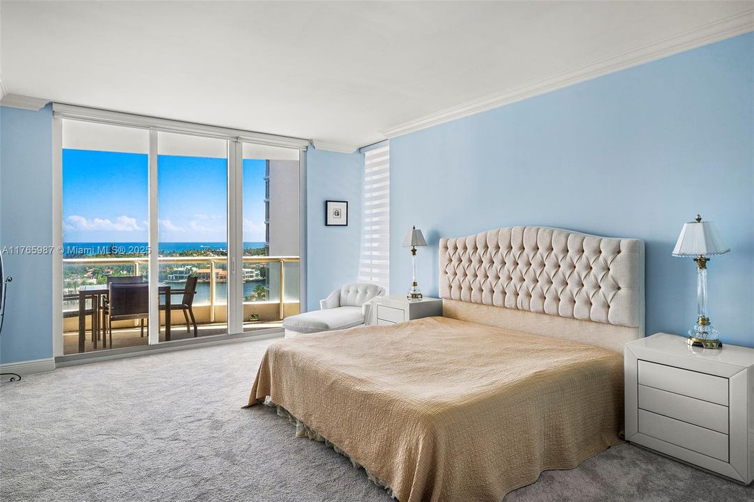 Recently Sold: $1,550,000 (3 beds, 3 baths, 3173 Square Feet)