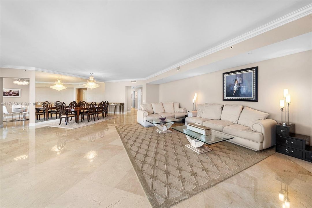 Recently Sold: $1,550,000 (3 beds, 3 baths, 3173 Square Feet)