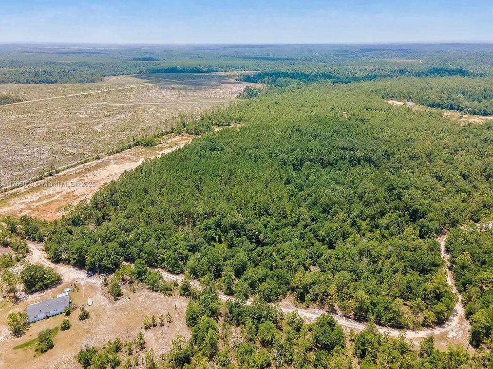 待售: $179,900 (20.00 acres)