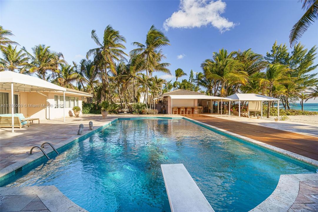 For Sale: $41,000,000 (3 beds, 4 baths, 4144 Square Feet)