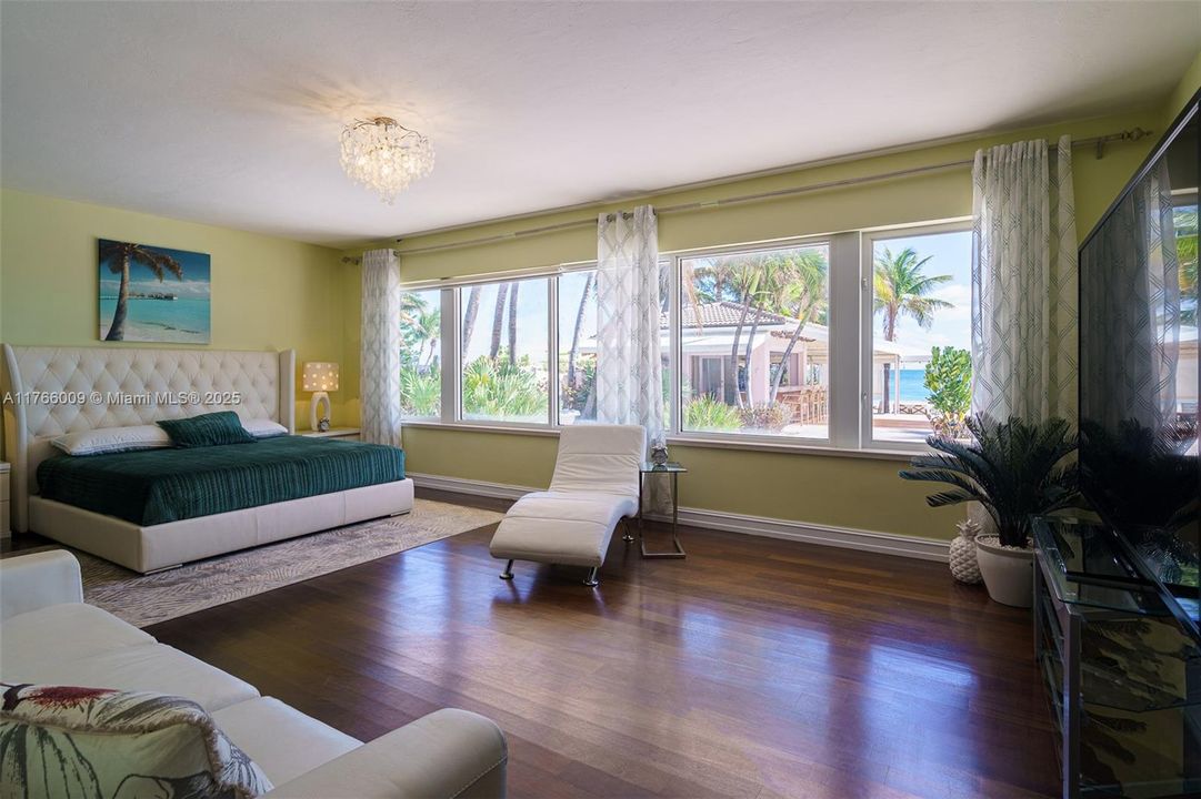 For Sale: $41,000,000 (3 beds, 4 baths, 4144 Square Feet)