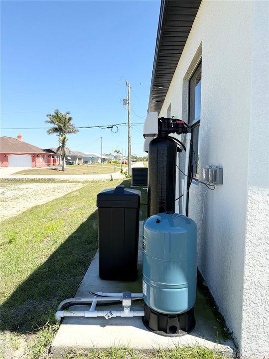 На продажу: $405,000 (3 спален, 2 ванн, 1739 Квадратных фут)