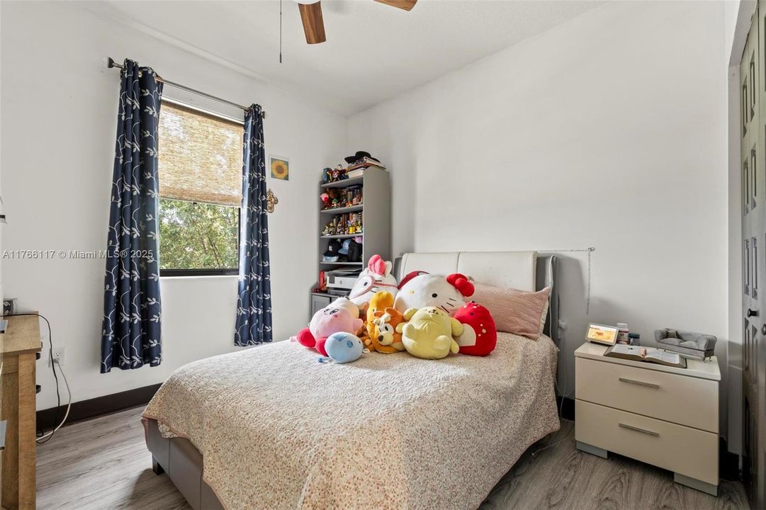 待售: $630,000 (3 贝兹, 2 浴室, 1588 平方英尺)