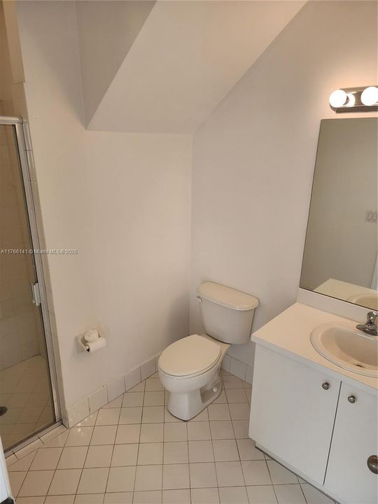 最近租的: $2,500 (3 贝兹, 3 浴室, 1590 平方英尺)