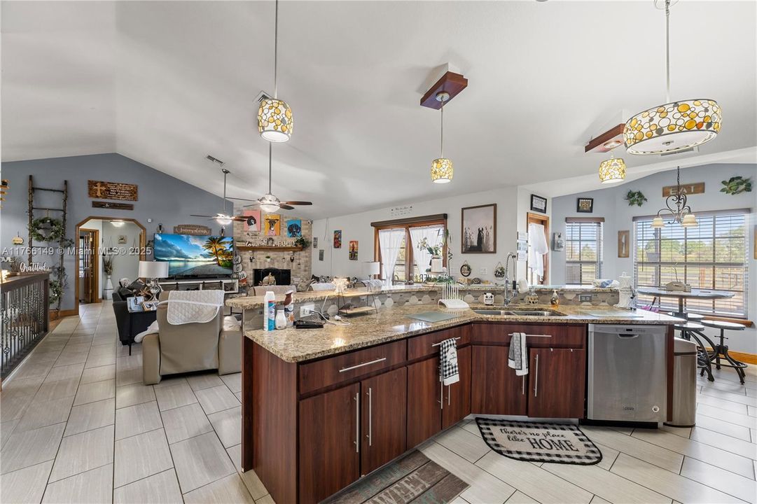 For Sale: $1,100,000 (5 beds, 3 baths, 0 Square Feet)