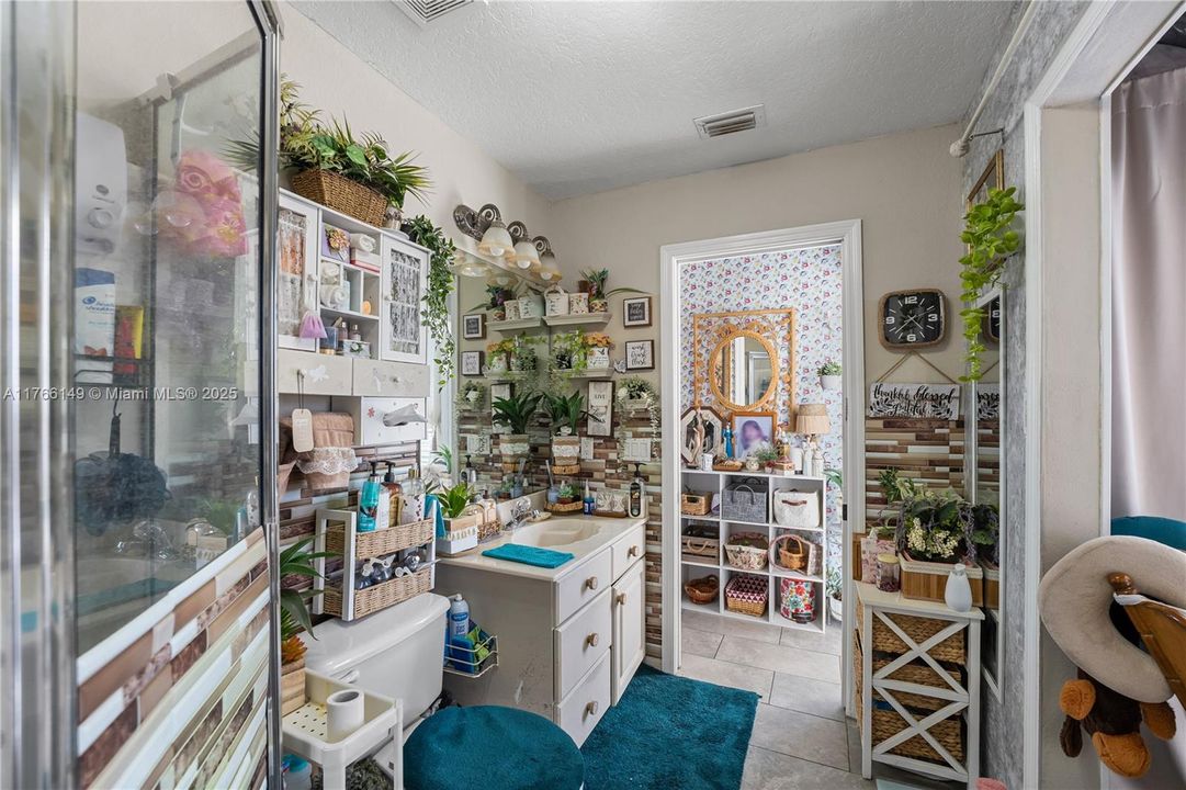 For Sale: $1,100,000 (5 beds, 3 baths, 0 Square Feet)