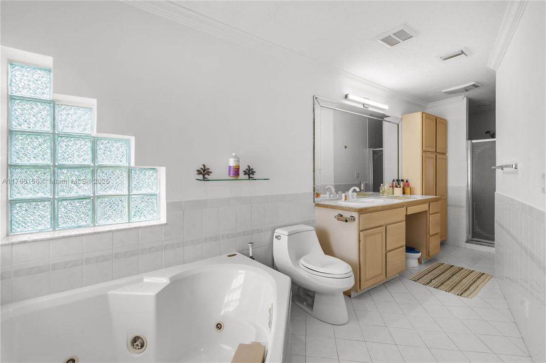 Recientemente alquilado: $5,550 (3 camas, 2 baños, 2458 Pies cuadrados)