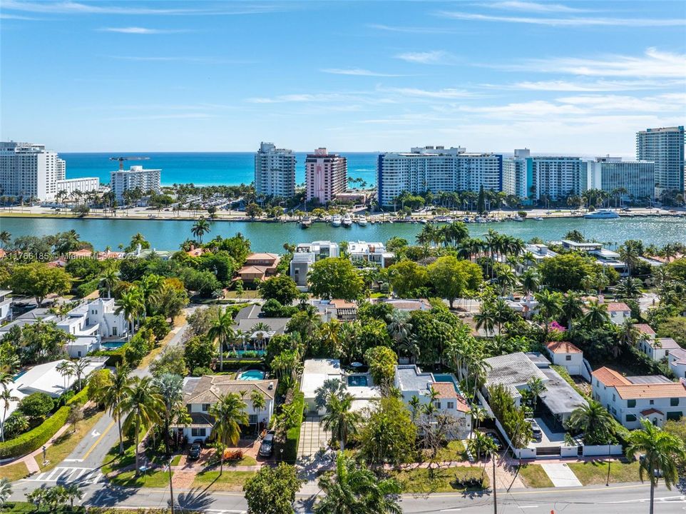 For Sale: $3,377,000 (3 beds, 3 baths, 2123 Square Feet)